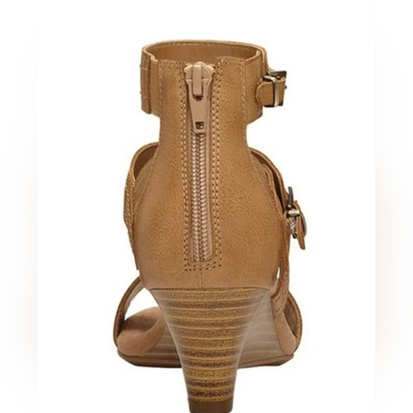 A2 Maypole Sandals by Aerosoles in Tan, size 11 - Picture 4 of 5
